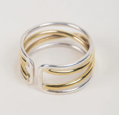 Crossed Paths Bombshell Ring