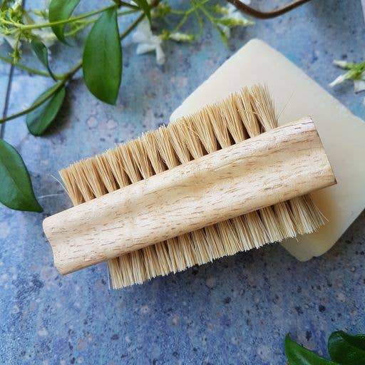 Nail Brush   Natural Tampico