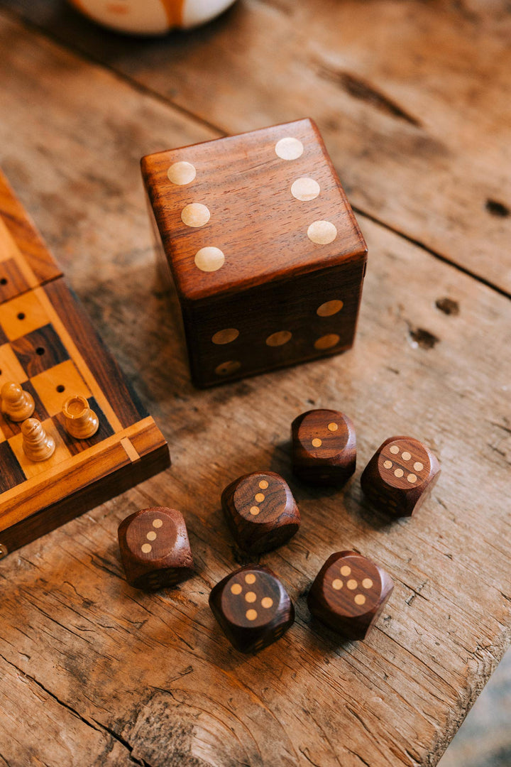 Dice Wood Box with Six Dice