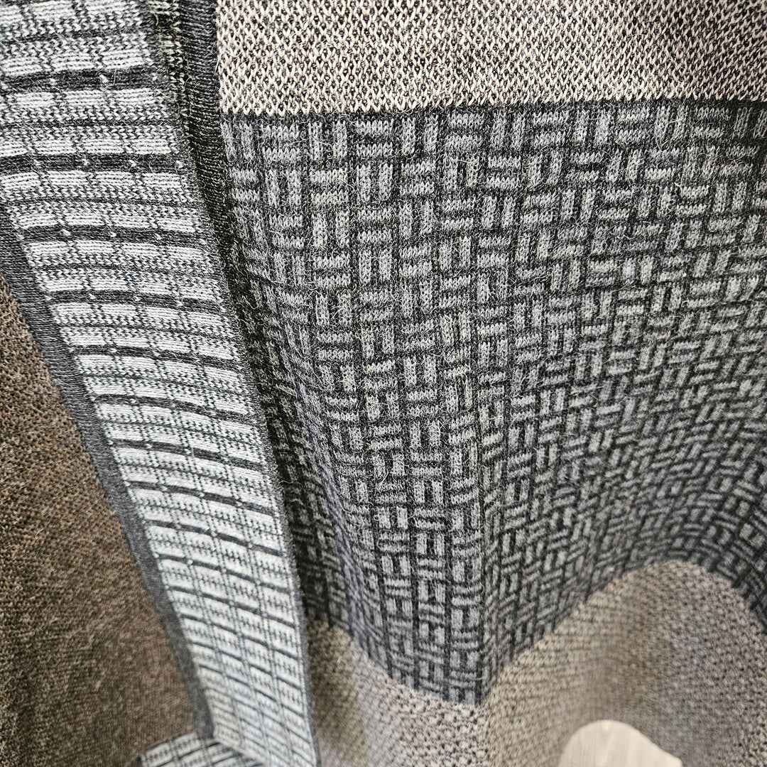Pique Patch Cape Natural One Size