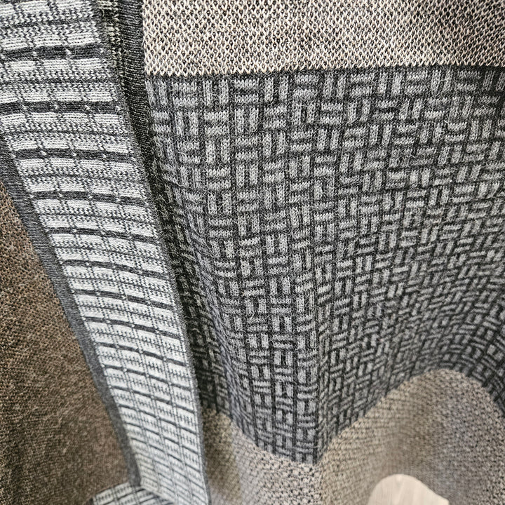 Pique Patch Cape Natural One Size